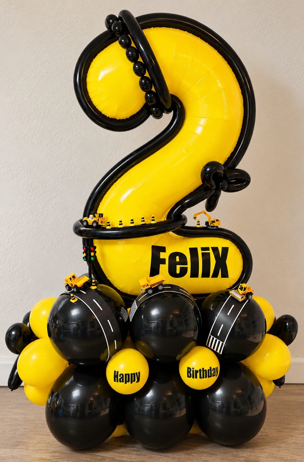 Ballon-Arrangement mit Zahl 2